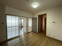 フォレスト・フィールド 2階3DKのリビング/ダイニング