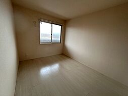 ソラーレ 壱番館 2階1LDKのリビング/ダイニング