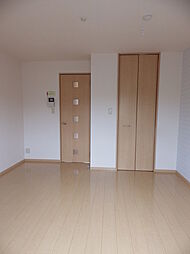 JR中央線 八王子駅 バス15分 中野北小下車 徒歩7分の賃貸アパート 2階1Kのリビング/ダイニング