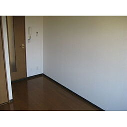 コンプリートＨＩＳＡ 3階1Kのリビング/ダイニング