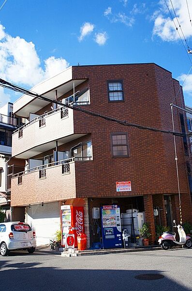太田ビル 大阪府堺市中区新家町 賃貸マンション1k 3階 18 00 株式会社ラインエステート ミニミニfcなかもず 店 の詳細情報 賃貸スタイル 物件id