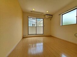 グランツブルク駒場 1階ワンルームのリビング/ダイニング