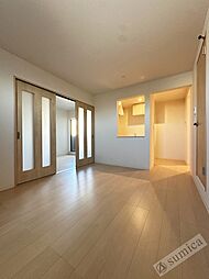 近鉄道明寺線 柏原南口駅 徒歩4分の賃貸アパート 3階1LDKのリビング/ダイニング