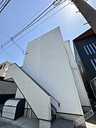 東部市場前駅より徒歩9分 1階 築8年11ヶ月の賃貸物件