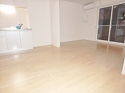 ローズヒルズ F101 1階1LDKのリビング/ダイニング