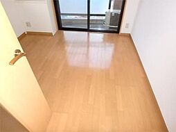 マーベラス府中宮西町 4階1Kのリビング/ダイニング