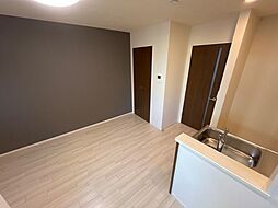 JR中央線 八王子駅 バス20分 馬場谷戸下車 徒歩5分の賃貸アパート 1階1LDKのリビング/ダイニング