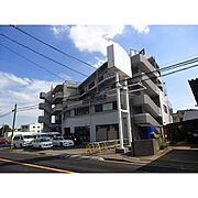 柿生駅より徒歩20分 築35年5ヶ月 4階建の賃貸物件
