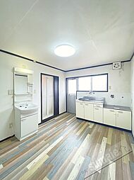 和歌山電鐵貴志川線 田中口駅 徒歩5分の賃貸マンション 2階2DKのリビング/ダイニング