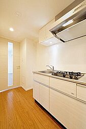 ラフィスタ王子神谷 4階1Kのリビング/ダイニング