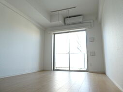 プレール・ドゥーク西川口II 5階1Kのリビング/ダイニング