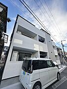 瓢箪山駅より徒歩8分 2階 築1年4ヶ月の賃貸物件