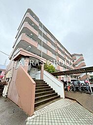 キアリア・ヒルズ