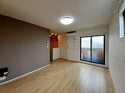 ポローニアＦ 2階1LDKのリビング/ダイニング