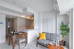 リーフシティ市川　ザ・レジデンス 704 7階1LDKのリビング/ダイニング