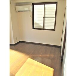 ノイエハイム高津 1階1Kのリビング/ダイニング