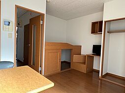 レオパレスますがた 2階1Kのリビング/ダイニング