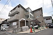 寝屋川市駅よりバス10分 徒歩3分 2階 築38年1ヶ月の賃貸物件