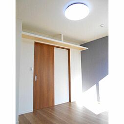 プラージュ王子神谷 2階1Kのリビング/ダイニング