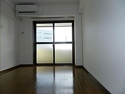 エストランゼ 4階1Kのリビング/ダイニング