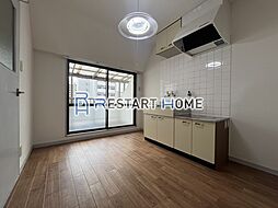 中間東雲ハイツ 5階2Kのリビング/ダイニング