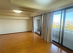 クリオレミントンヴィレッジ国立 8階3LDKのリビング/ダイニング