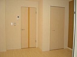 シルクネス 3階1Kのリビング/ダイニング