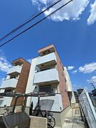 鳳駅より徒歩10分 2階 築2年8ヶ月の賃貸物件