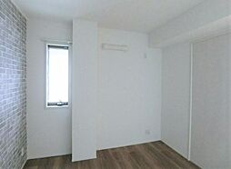 カーサ・イ・フィオーリ 2階1LDKのリビング/ダイニング