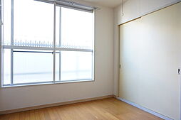 エディーハウスＢ 1階2DKのリビング/ダイニング