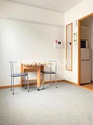 レオパレスエムエスケイII 1階1Kのリビング/ダイニング