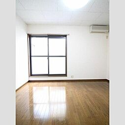 メゾン由利 1階1Kのリビング/ダイニング