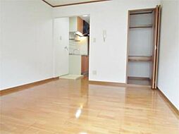 フォレストピアＭ＆Ａ 202. 2階1Kのリビング/ダイニング