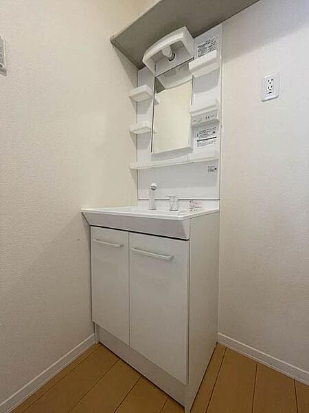 apartment 岩手県紫波郡矢巾町大字南矢幅第６地割577
南矢幅の賃貸情報を見る
物件地図