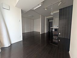 AOI FLATS 201 2階1LDKのリビング/ダイニング