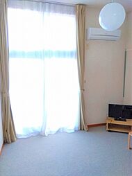 レオパレスオネスティIII 2階1Kのリビング/ダイニング