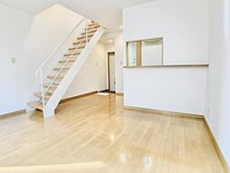 JR京浜東北・根岸線 大井町駅 徒歩4分の賃貸マンション 2階1LDKのリビング/ダイニング