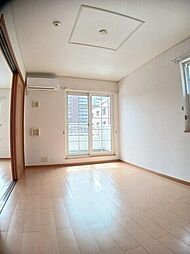 リバー・アイランド 2階2LDKのリビング/ダイニング