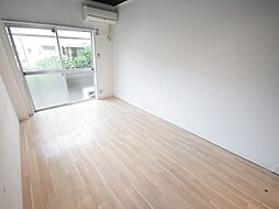 多摩都市モノレール 大塚・帝京大学駅 徒歩10分の賃貸マンション 1階1Kのリビング/ダイニング