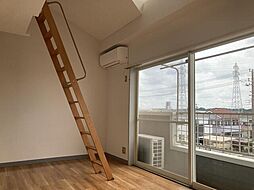 フリーダムベッセルII 3階1Kのリビング/ダイニング