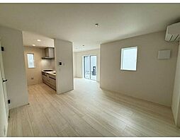 Ｋｏｌｅｔ八王子川口24 4LDKのリビング/ダイニング