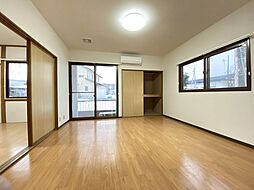 エスボアール 103 1階2DKのリビング/ダイニング