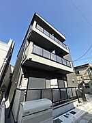 瓢箪山駅より徒歩7分 新築 3階建の賃貸物件