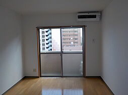 本町アンディ 702 7階1Kのリビング/ダイニング