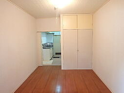 サンウッドメイツ85 202 2階ワンルームのリビング/ダイニング