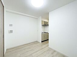 S-RESIDENCE北綾瀬awesome 1階ワンルームのリビング/ダイニング