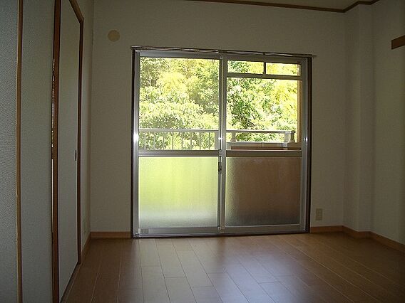 バルビゾン_内装_1