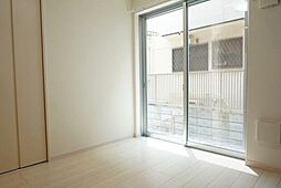 アペルタ 1階ワンルームのリビング/ダイニング