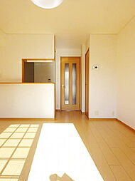 レイン　ツリー 2階1LDKのリビング/ダイニング