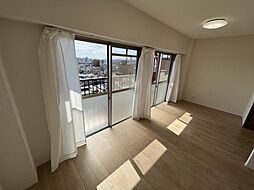 ライオンズマンション新小岩第2 10階2LDKのリビング/ダイニング